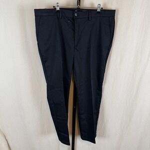 St Johns Bay Mens 40x29 Universal Easy-Care Pants Black Classic Fit Stretch NWT